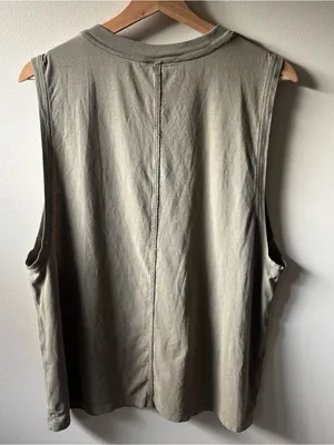 Lululemon Sleeveless Crewneck Tank Top - Olive Green thumbnail 4