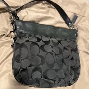 Coach Shoulder Bag thumbnail 7
