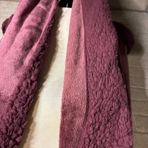 Natori Plush‎ Sherpa Trim Robe Burgundy Cozy Loungewear Size medium- NO belt thumbnail 2