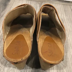 Sanita Leather Studded Wooden Heel Peep Open Toe Brown Heeled Clog Mules 39/8.5 thumbnail 7