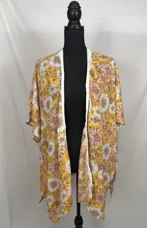 Yellow Shawl thumbnail 1