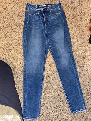 American Eagle s Jeans thumbnail 1