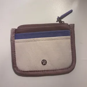 Lululemon Wallet thumbnail 1