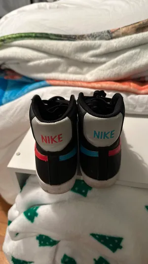 Blazers thumbnail 4