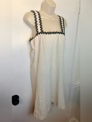 4our Dreamers Size L Cream Linen Blend Dress Black Rickrack Trim Square Neck NWT thumbnail 3