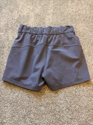 Lululemon On The Fly Short *2.5" thumbnail 3