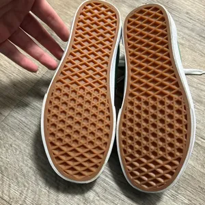Green Vans Old Skool Women’s thumbnail 6