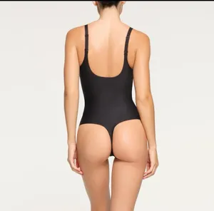 NWT Skims Body Unlined Plunge Bodysuit black Size M ( Sold Out) thumbnail 3