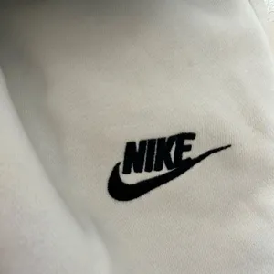 Nike Club Fleece Joggers Womens Small White Sweatpants Embroidered Swoosh - flaw thumbnail 5