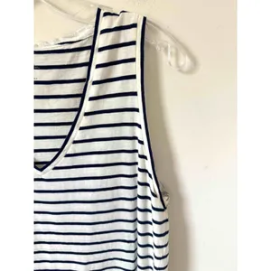 J. Crew Coastal Chick Preppy Cotton Basic V-Neck Striped Tank Top Navy White XL thumbnail 3