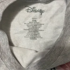 Disney Alice In Wonderland Rabbit Gray Sweatshirt Crewneck Womens thumbnail 4