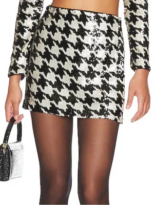 ASTR Darby sequin mini skirt thumbnail 1