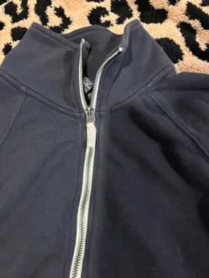 Vuori Half-Zip Pullover thumbnail 2