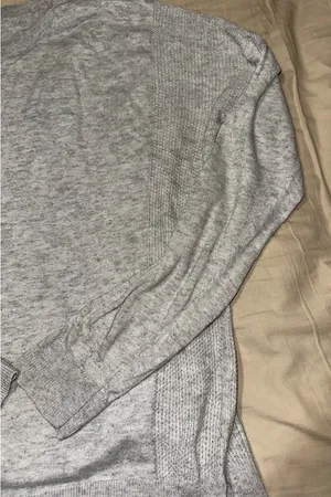 Forever 21 Grey Sweater thumbnail 4