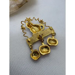 Vintage Halloween Brooch Gold Tone Black Cat Pick A Pumpkin Dangle Pin Enamel thumbnail 4