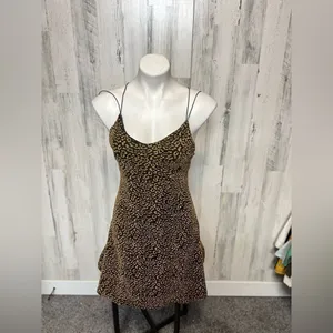 Love 83 Gold and black flare dress thumbnail 2