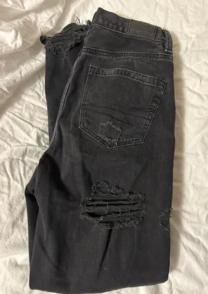 American Eagle Outfitters Moms Jeans thumbnail 2