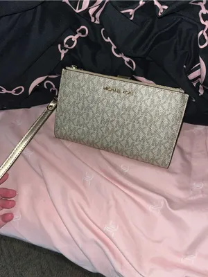 Michael Kors Logo Wristlet Wallet thumbnail 7