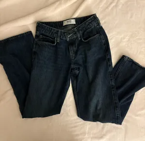 Hollister Low-Rise Jeans Baggy thumbnail 1