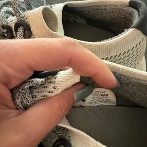 AllBirds woman’s treedashers,‎ size 9 thumbnail 4