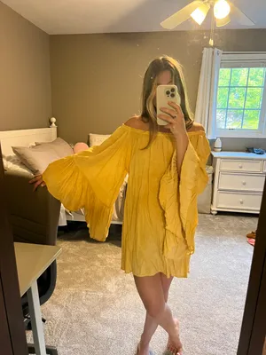 Boutique Yellow Flowy Dress thumbnail 2