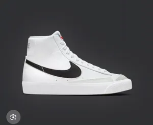 Nike Blazer Mid 77 Shoes thumbnail 1