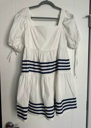 White babydoll dress thumbnail 1