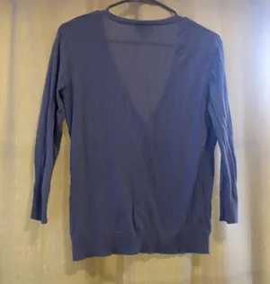 🔹4 for $30 Loft size Medium Lightweight Cardigan thumbnail 4