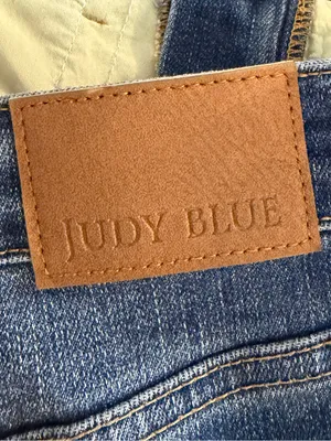 Judy Blue Slim Fit Women’s Jeans Size 30 Stretch Distressed Medium Wash Denim thumbnail 10