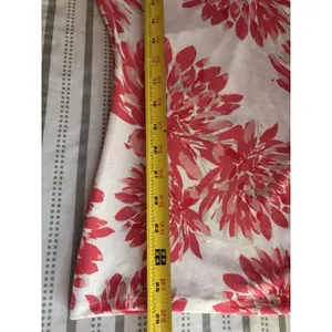 Ann Taylor Women's Sz Med Red White Floral Print Short Sleeve Draped V-Neck Top thumbnail 12