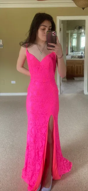La Femme Pink Long Prom Dress thumbnail 5