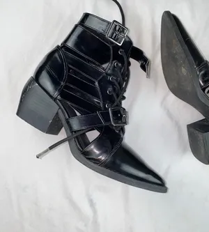 Boots Black Size 7 thumbnail 5