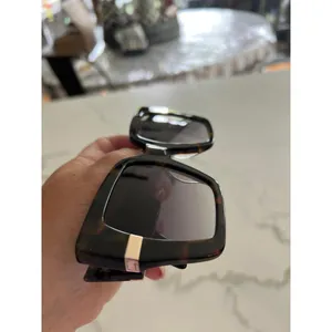 Quay Australia Women's Notorious Sunglasses new‎ thumbnail 4