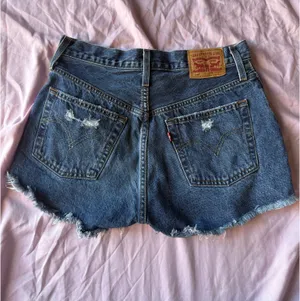 Levi’s 501 Shorts thumbnail 3
