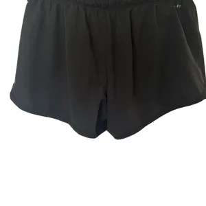 Nike Women's Black Athletic Shorts thumbnail 3