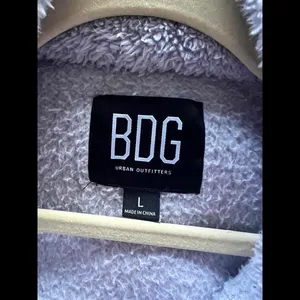 Urban Outfitters BDG Lavender Fleece thumbnail 3