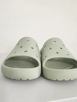 Crocs Pale Green Slide Sandals Size 7 thumbnail 2