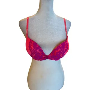 Victoria’s Secret Pink Lace Plunge Push-Up Bra 34B Adjustable Straps thumbnail 2