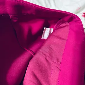 NWOT Naked Wardrobe Fuchsia Pants thumbnail 7