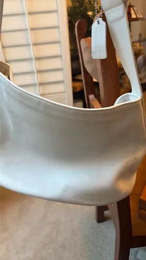 Vintage White Coach So Ho Zip Hobo shoulder bag thumbnail 4
