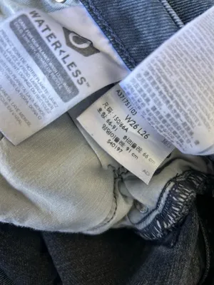 Levi’s Premium 501 Straight‎ Leg Button Fly Denim Blue Jean Size 26 thumbnail 8