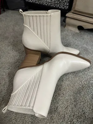 Booties thumbnail 5