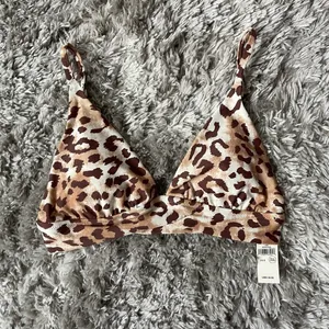 American Eagle Small AERIE Cheetah Bikini Top. NEW WITH TAG thumbnail 4