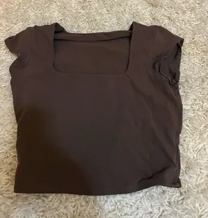 Garage Crop Tee thumbnail 1
