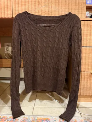 Brandy Melville sweater thumbnail 1