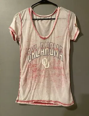 Campus Heritage Red Burnout V Neck Short Sleeve Oklahoma Sooners OU Size S thumbnail 1