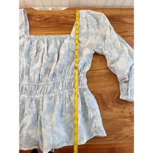 Free Assembly Floral Peplum Top Square Neck Smocked Waist Blue White Small thumbnail 8
