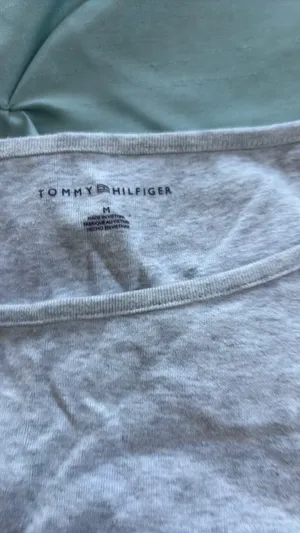Tommy Hilfiger Shirt Tee thumbnail 3