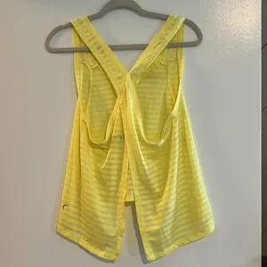 Zyia active open back tank top thumbnail 2