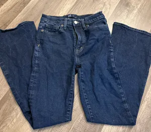 Gap Denim ’70s Flare Dark Wash Jeans High Rise Stretch thumbnail 1